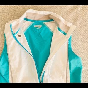 NWOT SALOMON Women vest XS